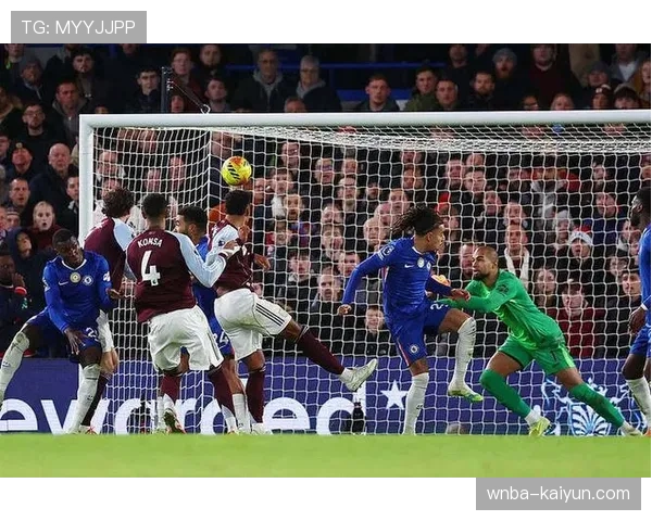 阿斯顿维拉2-1逆转托特纳姆热刺，沃特金斯绝杀